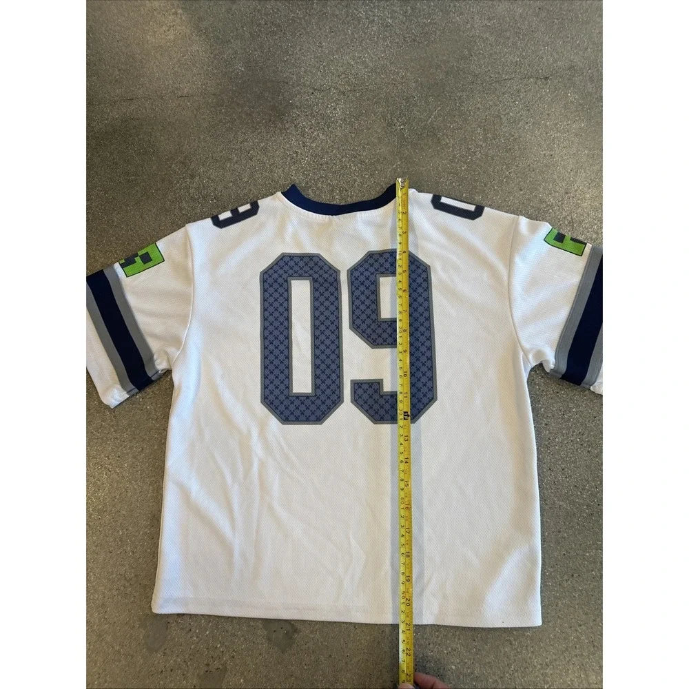 Minecraft Football Jersey Youth White/Blue Size M Creeper Gamer TNT Mad Engine